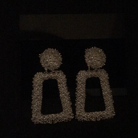 ⬇️Silver textured door knocker post earrings - Picture 4 of 5